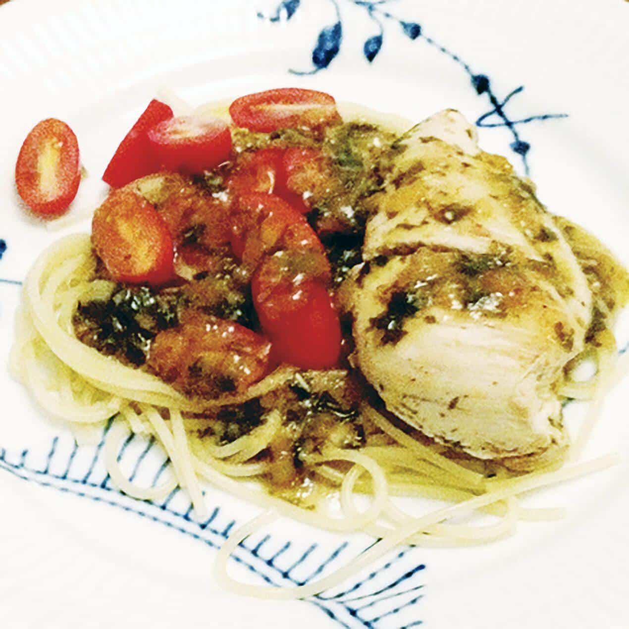 Citronkylling med spaghetti og tomater